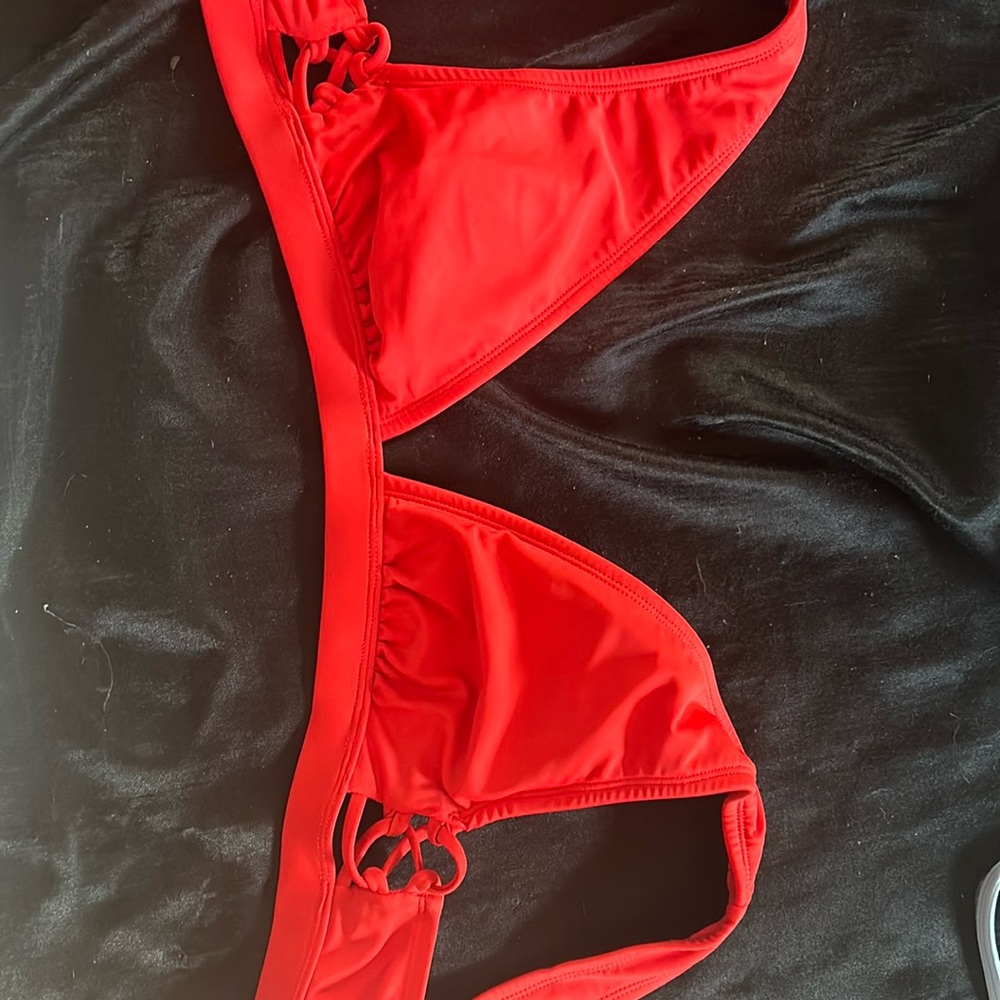 red swim top!